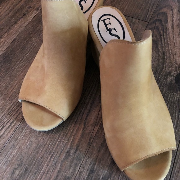 Leather Mules - Picture 1 of 2